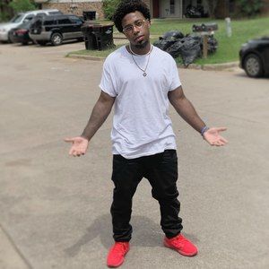 Meet your Posher, Romeo